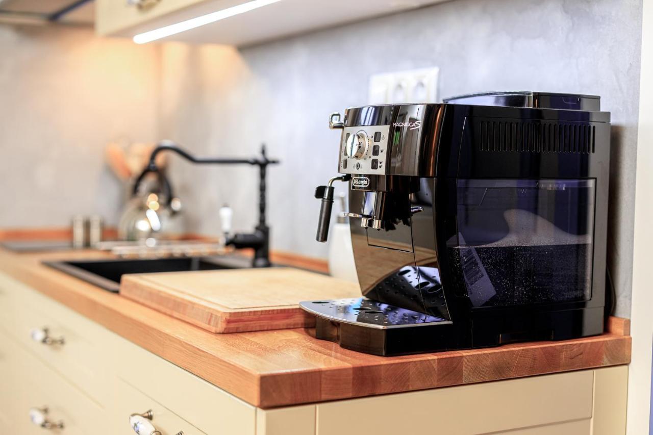 Apartmany Jozak Arnoltice u Decina ภายนอก รูปภาพ
